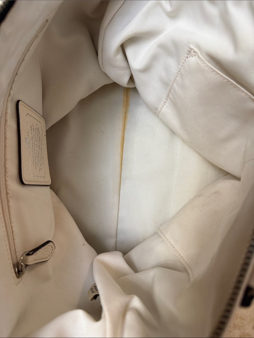 Coach purse - Picture 4 of 5